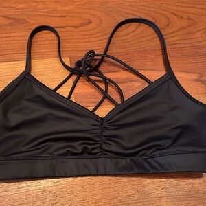 Alo Size Medium Blacm Strappy Sports bra